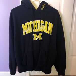 Michigan Sweatshirt BARELY WORN